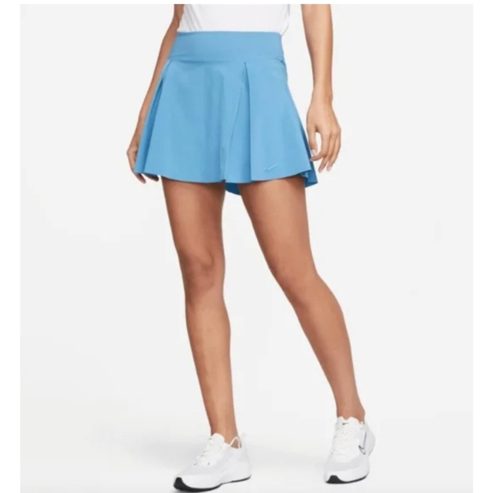 NWOT Nike Golf 15” Club Skort